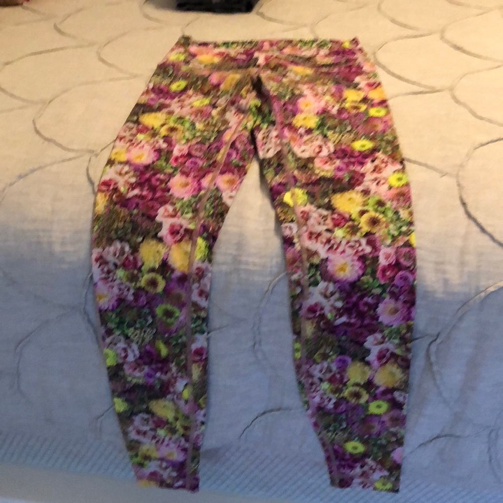 Lululemon pants
